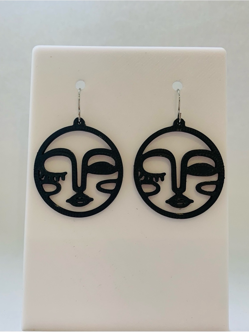 Black Face Outline Circle Drop Earrings